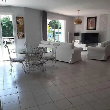 Villa Les Vignobles Du Bordelais Montussan